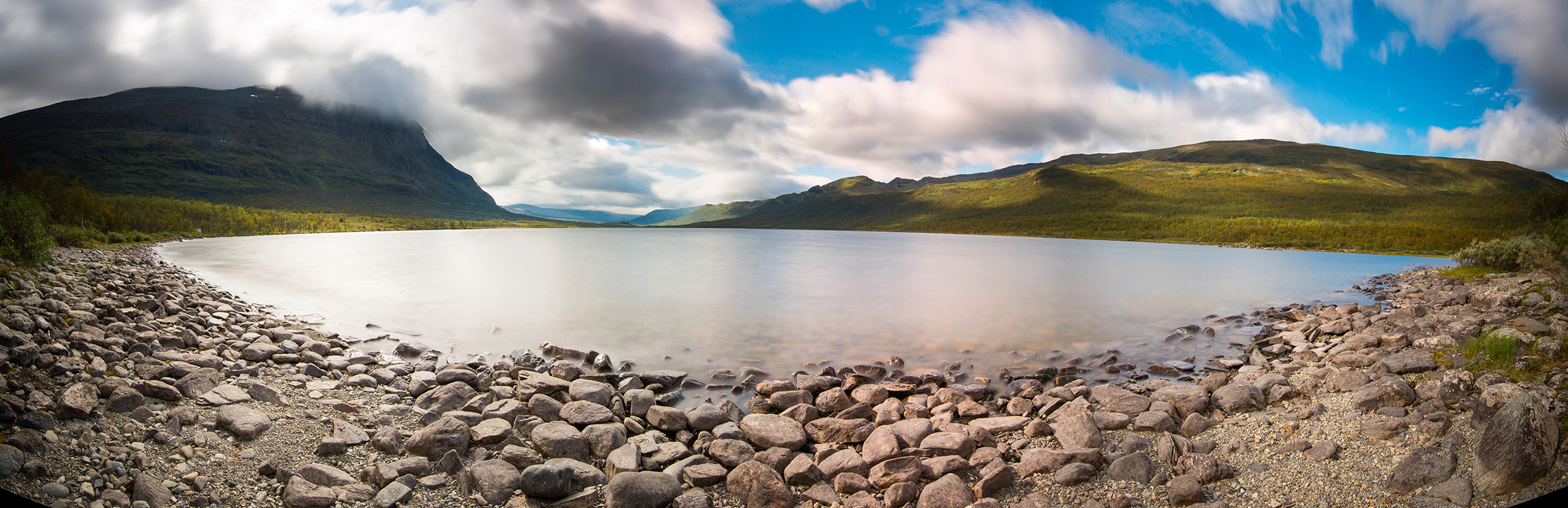 Bild som visar sjön Abiskojaure.