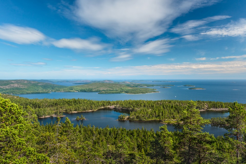 Vy över Höga kusten från Skuleskogens nationalpark