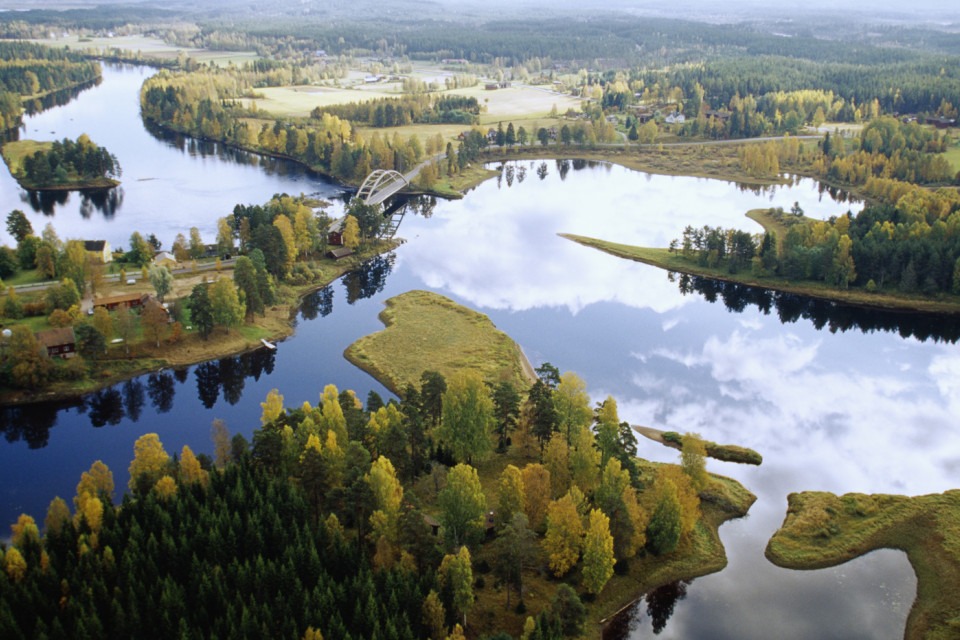 Vy över större vattendrag